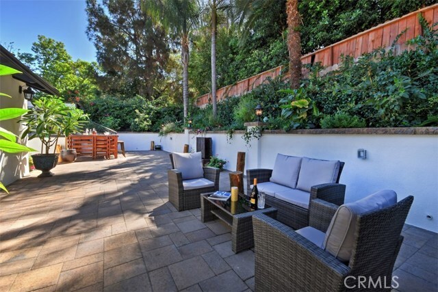 Building Photo - 15128 Valley Vista Blvd