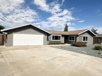 Building Photo - 11904 Rocky Home Dr