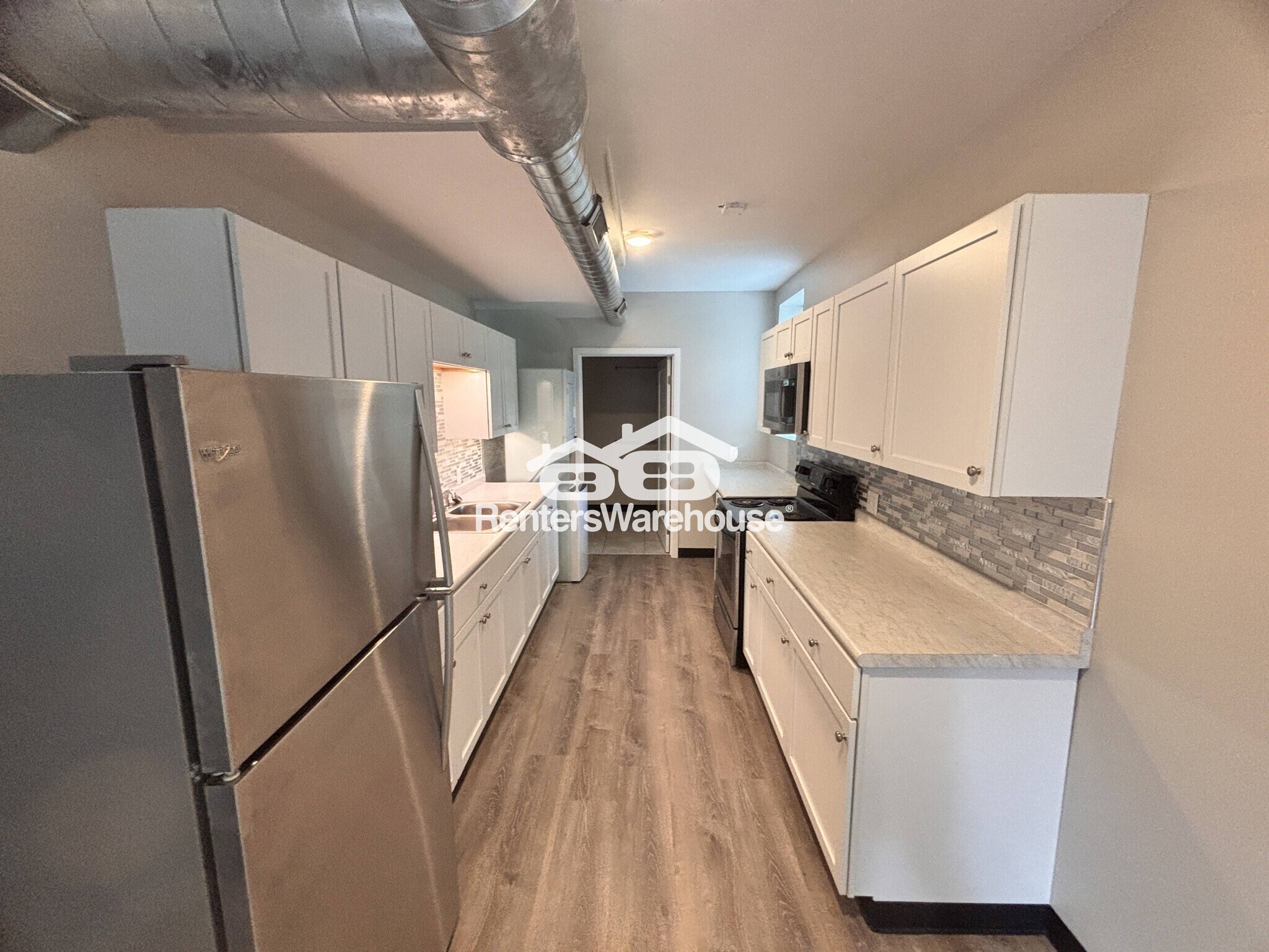 Building Photo - 6633 NW 6th Dr