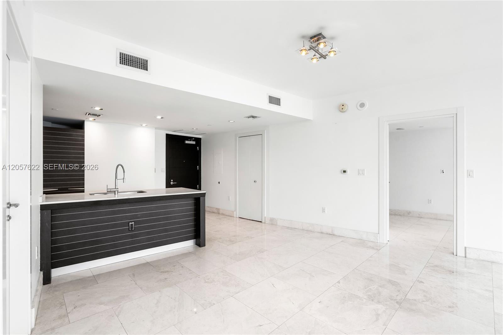 Building Photo - 200 Biscayne Boulevard Way
