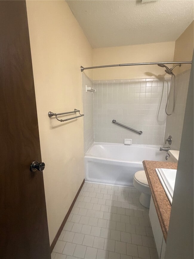 Building Photo - 11752 Russet Meadow Dr