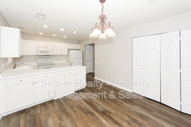 Building Photo - 4893 Habersham Ln