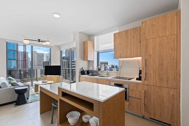 Building Photo - 11 NE 6th St