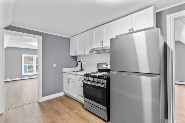 Building Photo - 55 Elliot St