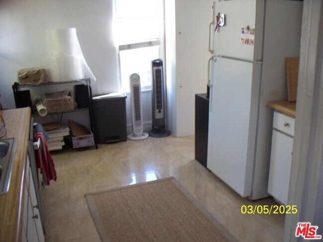 Building Photo - 4354 Coolidge Ave