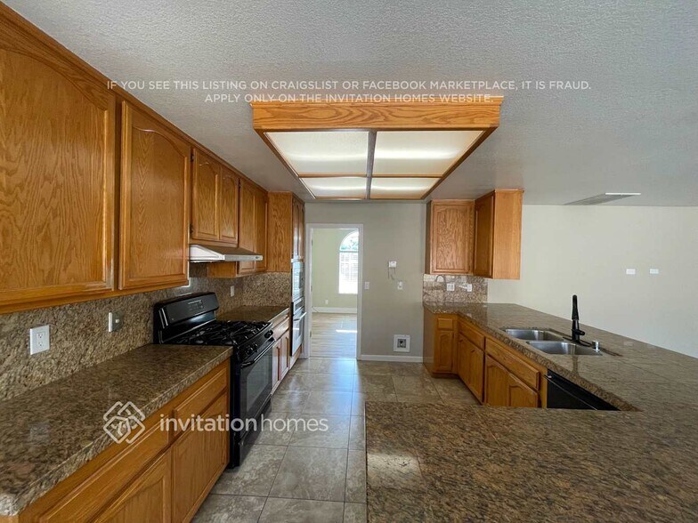 Building Photo - 5232 Hickory Hill Ct