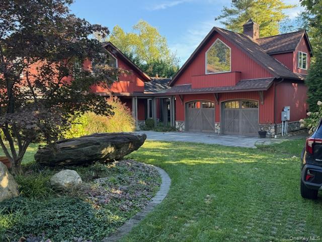 Primary Photo - 7 Briar Ln