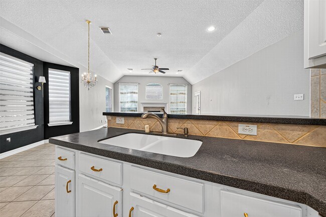 Building Photo - 20807 Autumn Terrace Ln