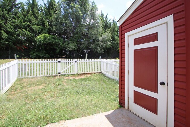 Building Photo - 1272 Frost Pl