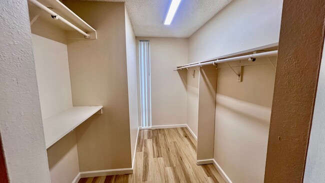 Building Photo - Move-In Ready Serra Mesa 3BR/2BA Condo, Newly Remodeled with Offstreet Parking