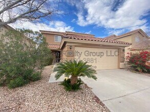 Building Photo - 118 N 224th Ln