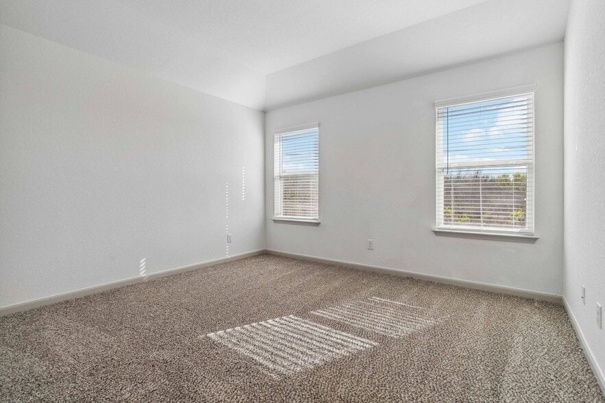 Building Photo - 10207 Tulipwood Run