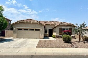 Building Photo - Gorgeous Layton Lakes with pool!