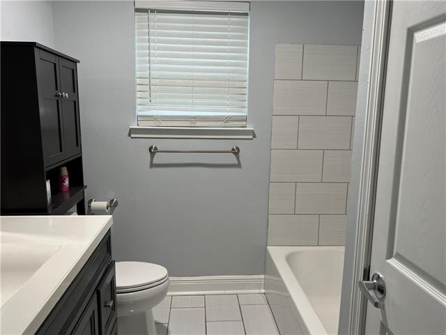 Building Photo - 1816 Lowerline St