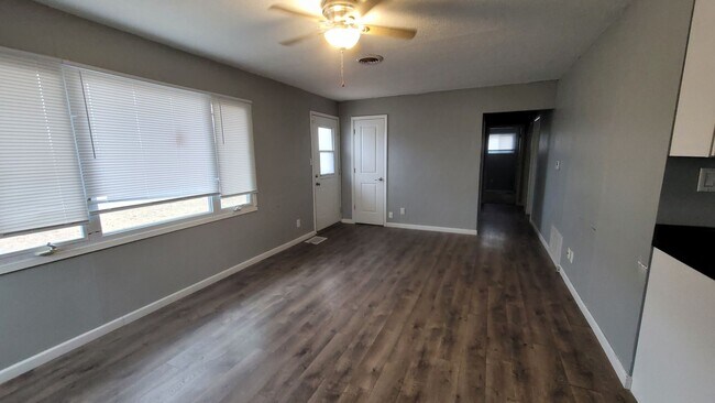 Building Photo - NE 3 bedroom updated with appliances and garage