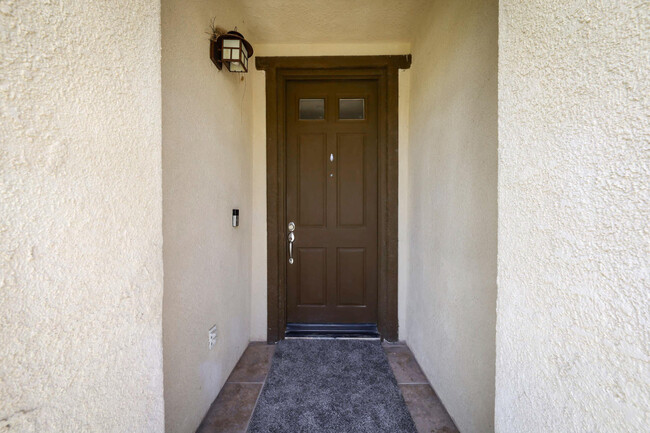 Building Photo - 5702 Segovia Way