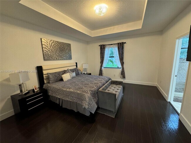 Building Photo - 8905 NW 98th Ave