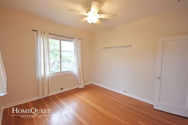 Building Photo - Live in Kailua Town!  Pet Friendly 3/2 with A/C - $4400
