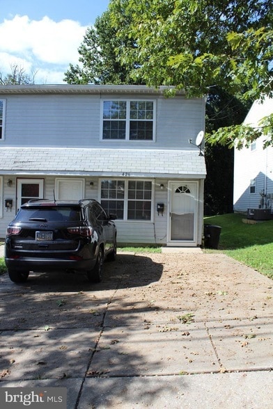 Building Photo - 426 Harmon Rd