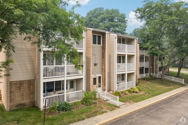 Building Photo - Newton Hill Apartments