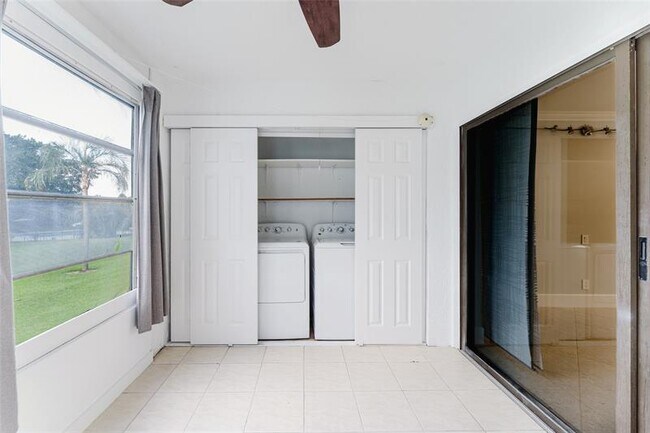 Building Photo - 9440 SW 8th St