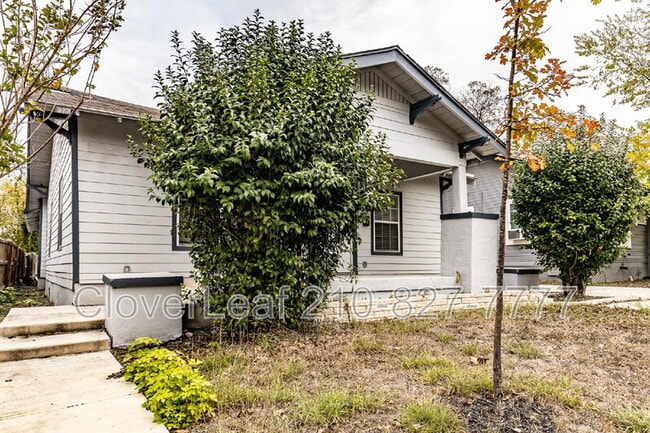 Building Photo - 1317 W French Pl