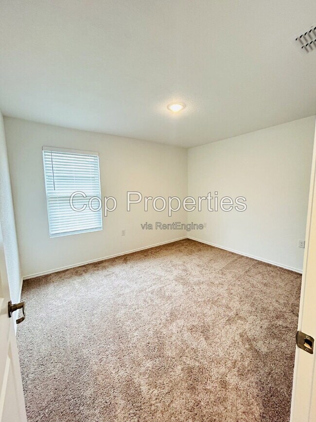 Building Photo - 1435 Riojas Rd