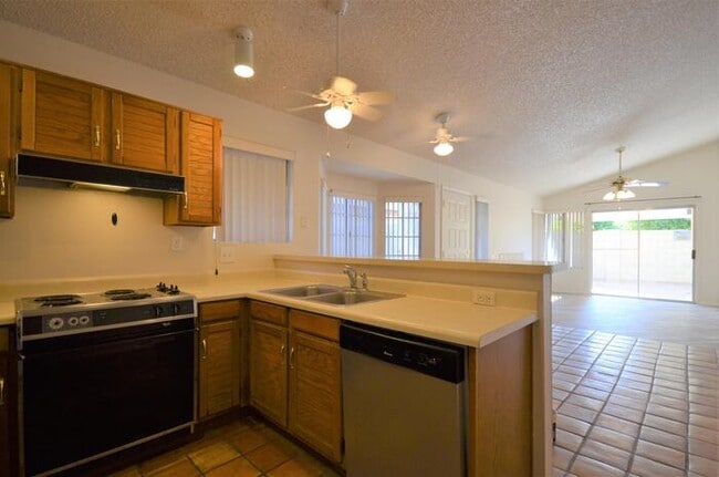Building Photo - 5238 W Jupiter Way N