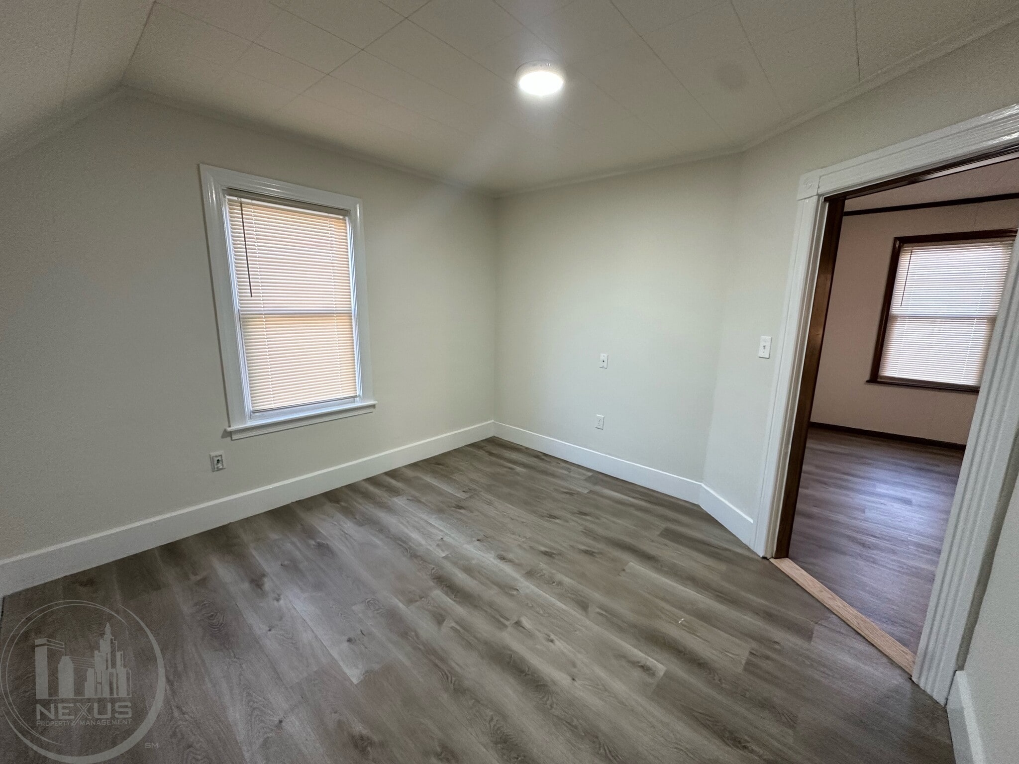 Building Photo - 73 Esther St