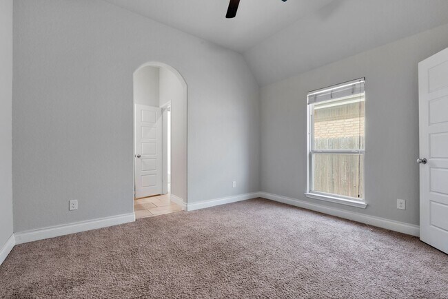 Building Photo - 8823 Haystack Rd