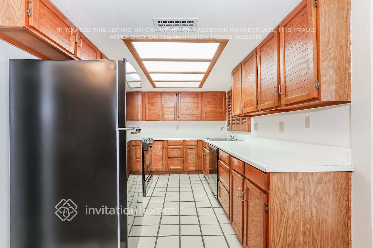 Building Photo - 7120 N 31st Dr