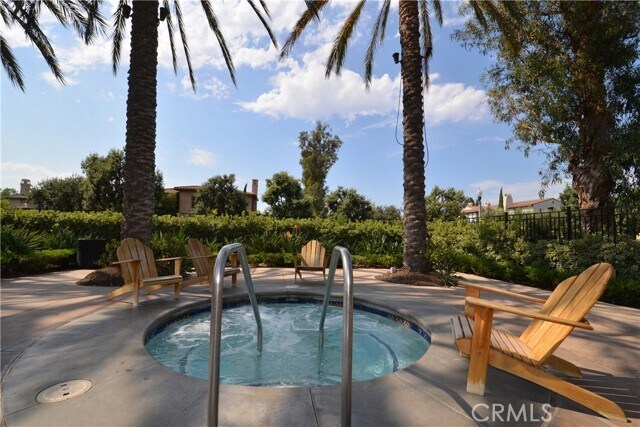 Building Photo - 24 Sebastian