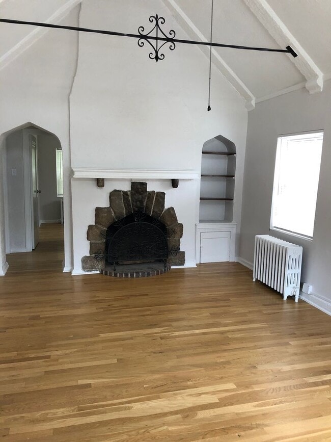 Building Photo - Beautiful Home for Rent