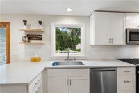 Building Photo - 20 Paddington Dr