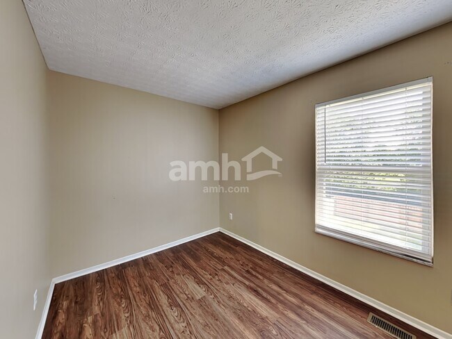 Building Photo - 291 Harland Drive