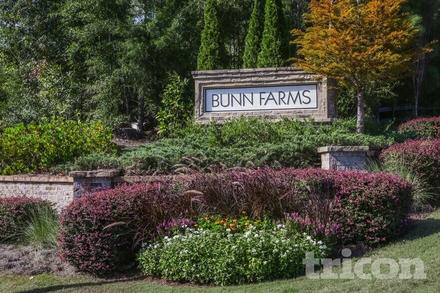 Building Photo - 292 Oliver Dr