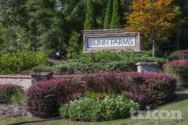 Building Photo - 1300 Deutz Dr