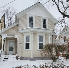 Building Photo - 320 Crosby St