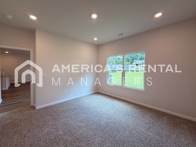 Building Photo - 169 Cattail Ct