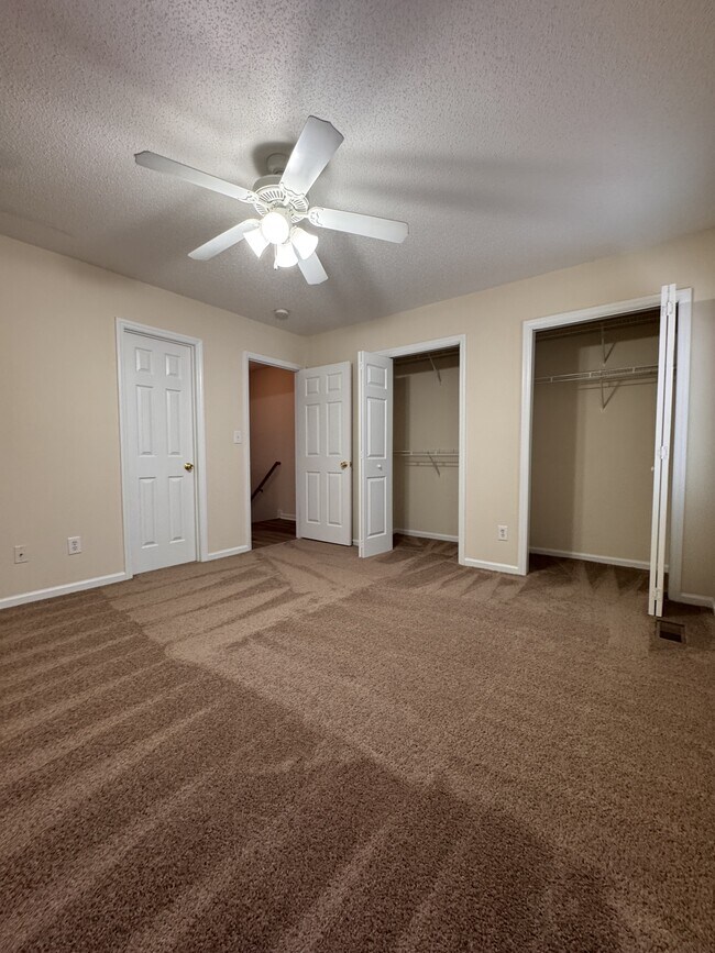 Building Photo - 870 Spring Forest Rd