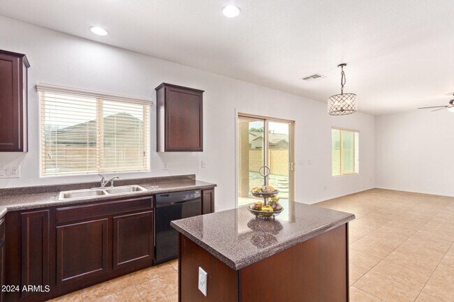 Building Photo - 2 STORY HOME IN BUCKEYE!
