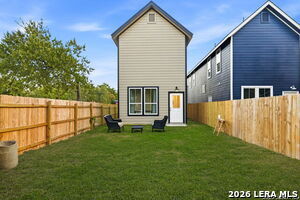 Building Photo - 1801 W Southcross Blvd