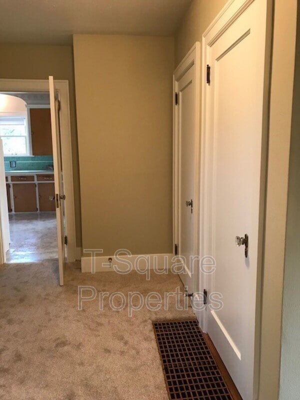 Building Photo - 9056 Avondale Rd NE