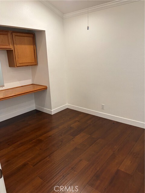 Building Photo - 549 Canyon Hill Rd