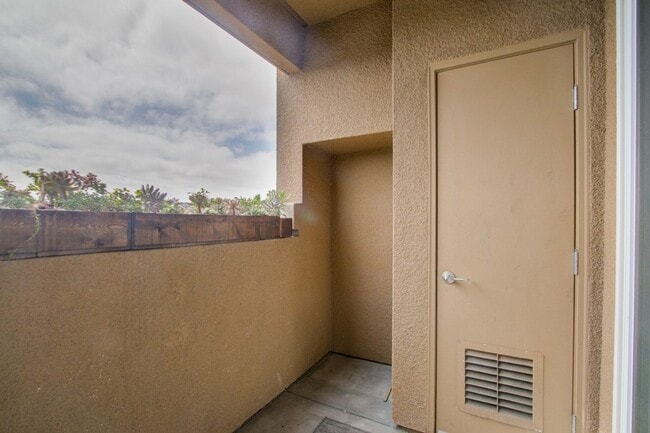 Building Photo - 2230 Gellert Blvd