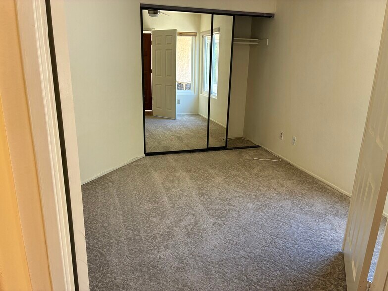 Building Photo - 12132 Caddy Row