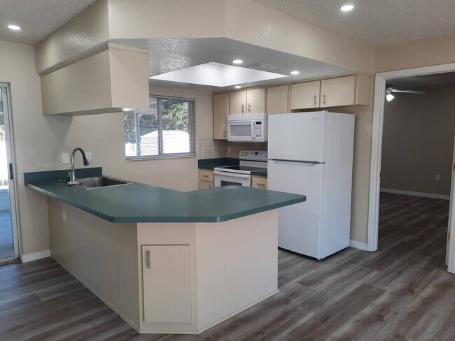 Building Photo - 11239 Blythville Rd