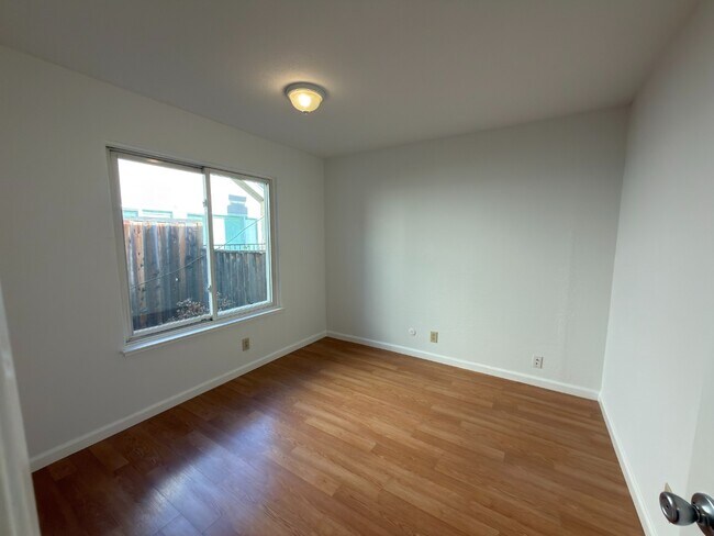 Building Photo - Spacious 3BR/2BA Single Family Home | 2-Car Garage + Great San Jose Location