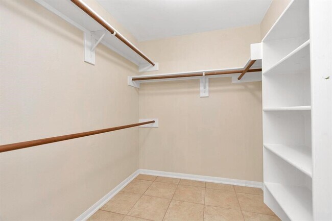 Building Photo - 11830 Copperas Creek Dr