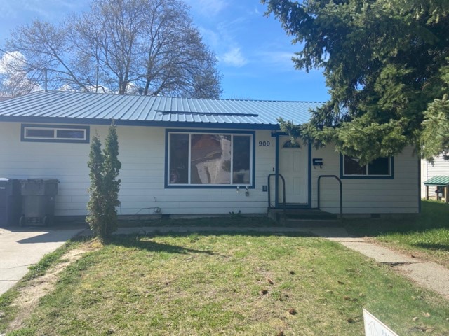 Building Photo - 909 Pine St